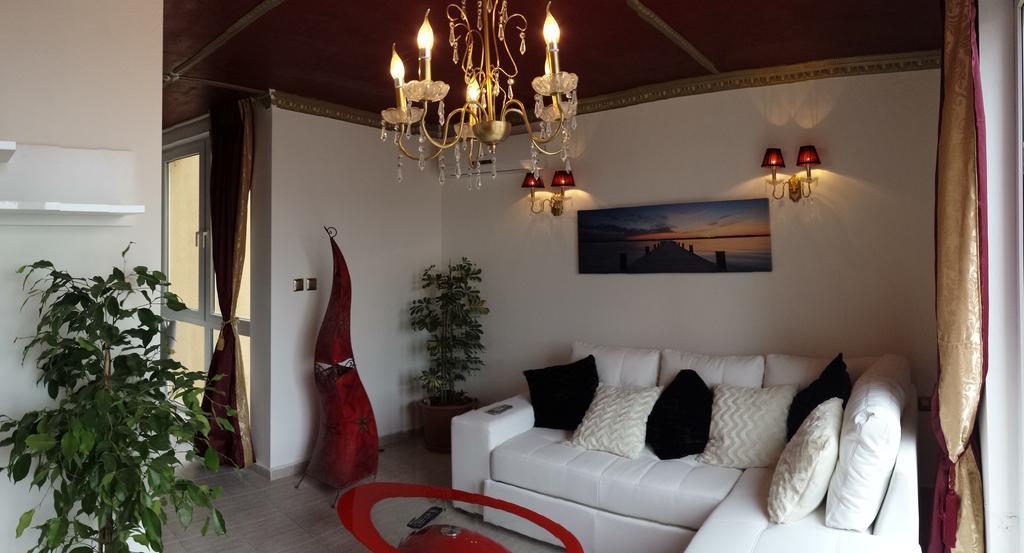 סאני ביץ' Pollo Resort Mikosta Apartments מראה חיצוני תמונה