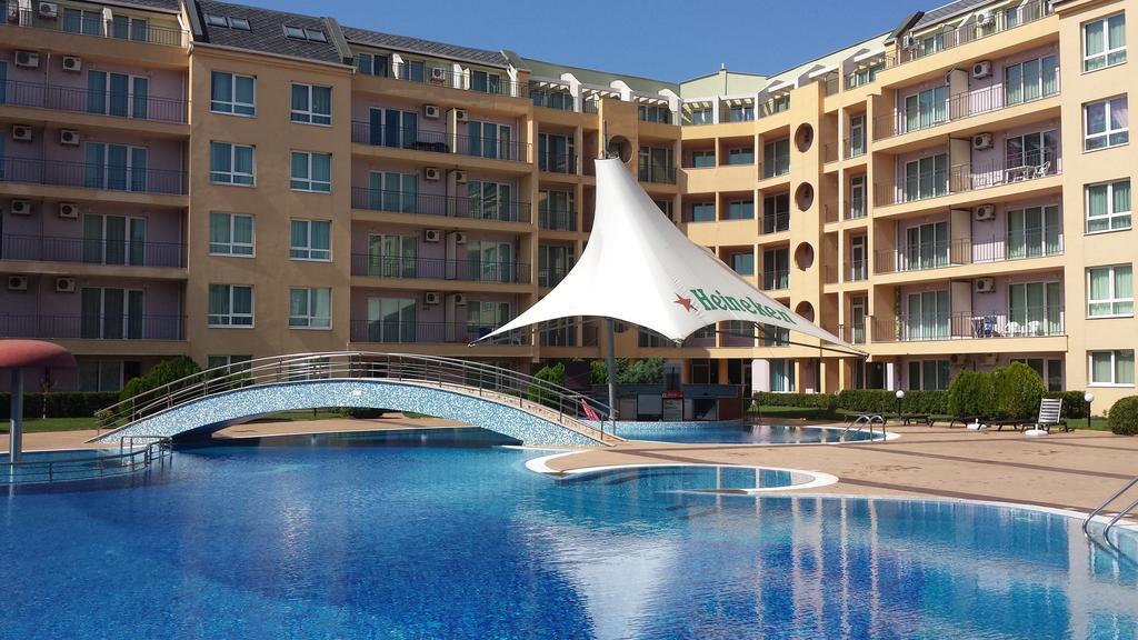 סאני ביץ' Pollo Resort Mikosta Apartments מראה חיצוני תמונה