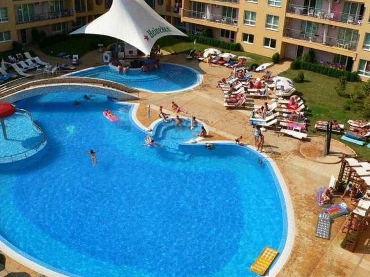 סאני ביץ' Pollo Resort Mikosta Apartments מראה חיצוני תמונה